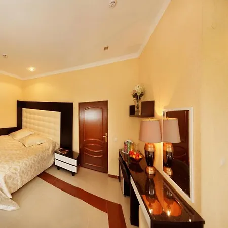 Hotel гранд алексік *