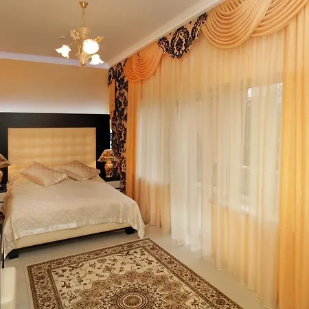 гранд алексік Hotel