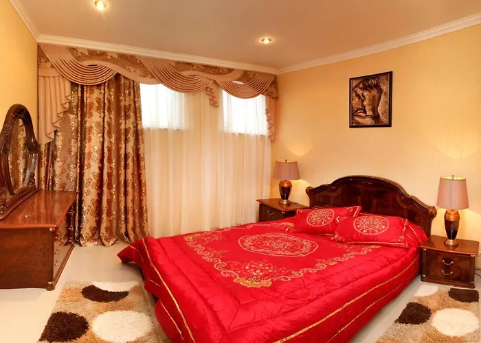 гранд алексік Hotel Truskavets