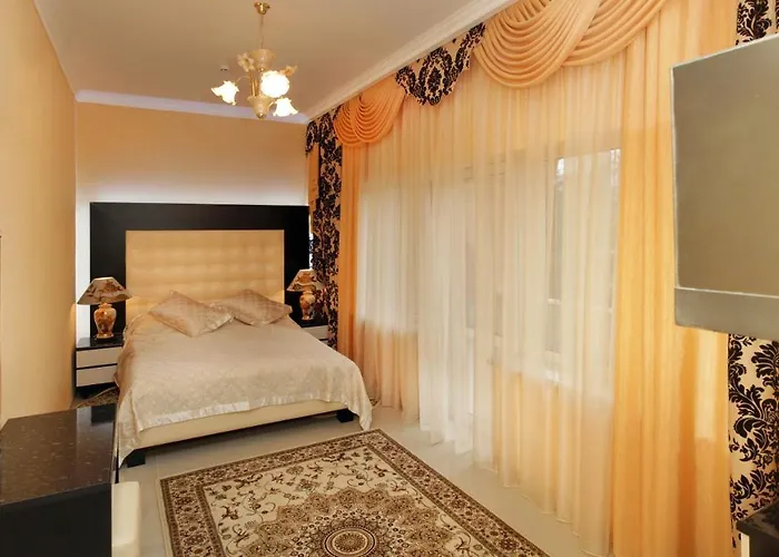 гранд алексік Hotel