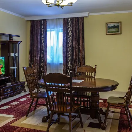 гранд алексік * Τρούσκαβετς