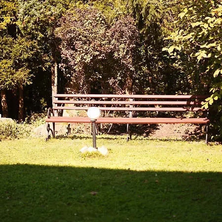 гранд алексік * Τρούσκαβετς